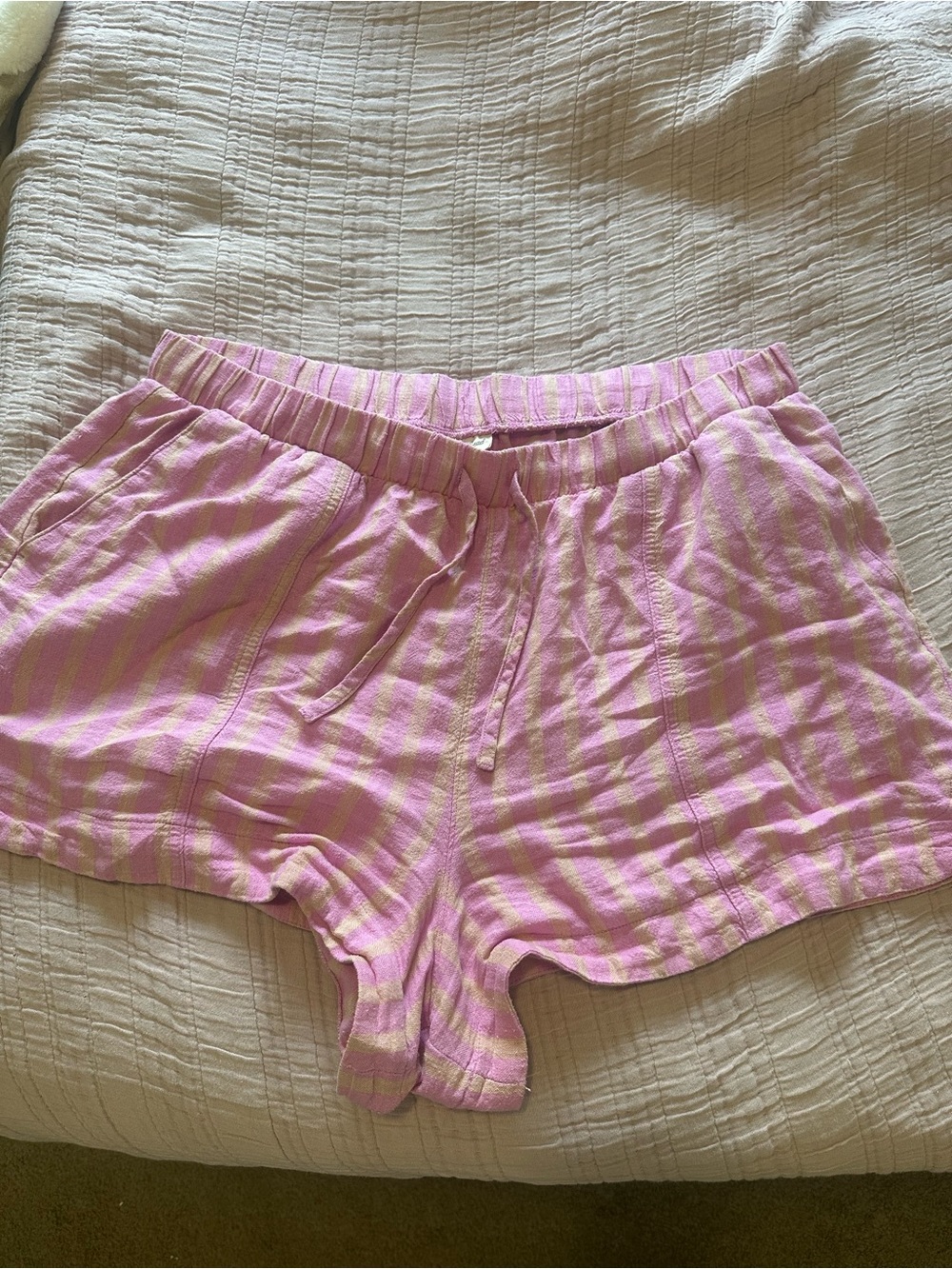 Universal Thread Pink & Cream Striped Lounge Shorts